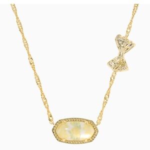 Kendra Scott + Loveshack Fancy. Gold Necklace with Iridescent Pendant